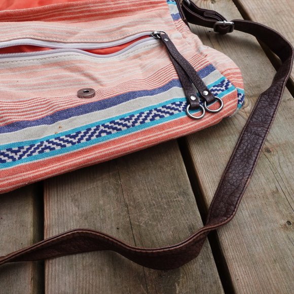 Roxy Boho Pink Peach Patterned Striped Satchel Bag - Picture 6 of 7